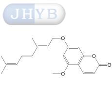 7-Geranyloxy-5-methoxycoumarin